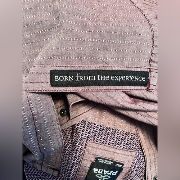 PrAna Men's Button Up Long Sleeve Shirt Medium Striped Pockets - Picture 4 of 4